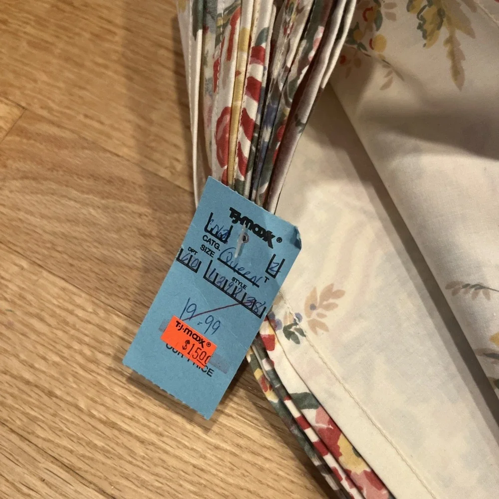 Vintage Ralph Lauren Dylan's Grove QUEEN Flat Sheet RUFFLED Floral Flags